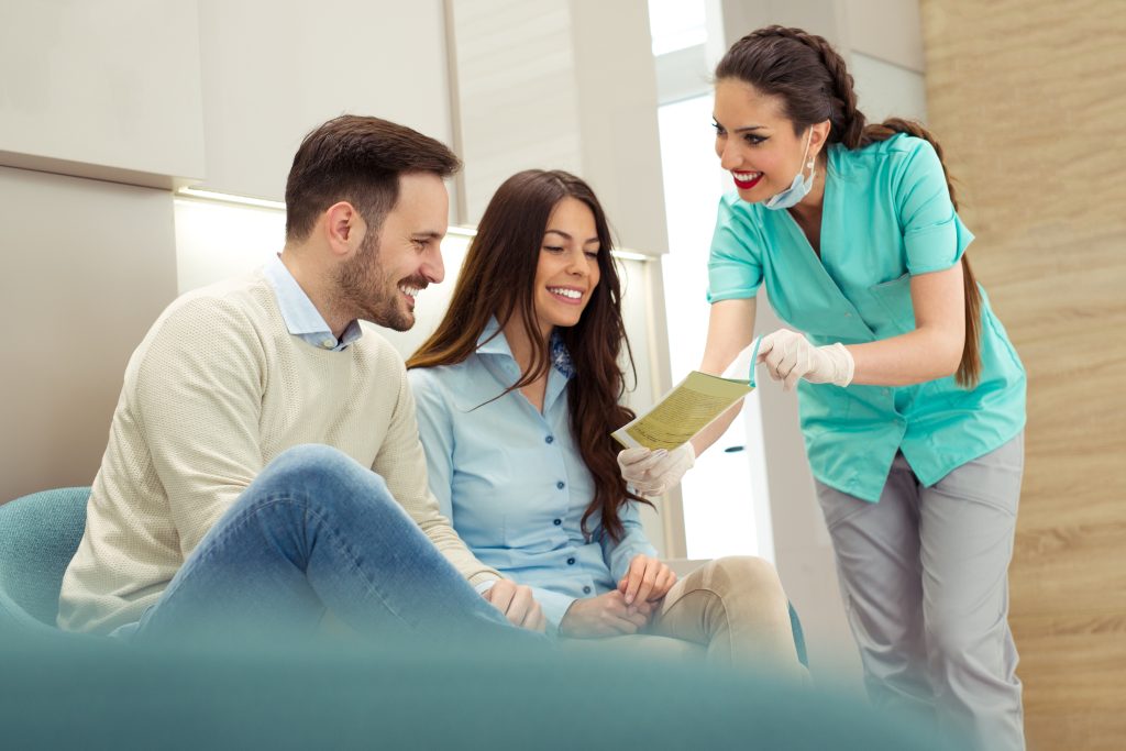Pajzsmirigy, pajzsmirigy alulműködés, pajzsmirigy túlműködés, Hashimoto, Graves-Basedow kór, TSH, T3, T4, anti-TPO, anti-TG, pajzsmirigy ultrahang, endokrinológia, hormonvizsgálat, autoimmun betegség, jódhiány, pajzsmirigy göb, anyagcsere, fáradtság, hajhullás, Budapest, A2gen, labor, vérvétel, magánlabor, laborvizsgálat, vérvétel Budapest, gyors eredmények, teszt, szűrés, vizsgálat, egészség, Budapest labor, foglaljon online, magánegészségügy, szakorvos, vitamin hiány, vitaminhiány, vitaminvizsgálat, D-vitamin hiány, B12-vitamin hiány, vas hiány, magnézium hiány, ásványi anyag hiány, tápanyaghiány, egészségtelen életmód, kimerültség, immunrendszer gyengülése, vérszegénység, prevenció, étrendkiegészítő
